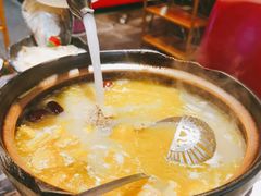 -捞围鲜·港式打边炉(海阳路店)