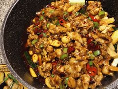 香辣牛蛙-老武汉大客堂(百瑞景店)