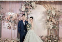 -欣薇婚纱(新源乐汇城店)