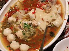 双色鸳鸯鱼头王-望湘园·洞庭渔宴(浦江欢乐颂店)