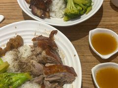 -裕记烧腊连锁餐饮(国商分店)