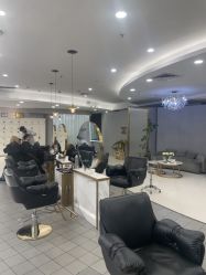 点击看大图 -八佰伴8008星级形象店
