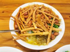 -锅巴凉粉油茶
