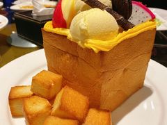 -铜锣湾·有麝自然香(渝北财富中心店)