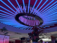 -海底捞火锅(杭州庆春路夜宵主题店)