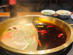 麻辣鸳鸯锅-来涮蜀鲜货火锅串串香(菜市口店)