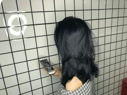 -88潮牌造型烫发·染发
