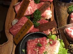 -赤坂亭·M9和牛烧肉(南京江南虹悦城店)