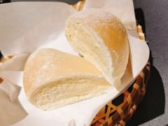 雪山奶露包-小炳胜(卓悦中心店)