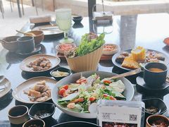 -雾山韩式烤肉·海南糟粕&椰子鸡火锅·海景餐厅(三亚绿发山海天JW万豪酒店)