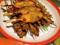 -茸梅路右拐龙虾-农家菜(松江店)