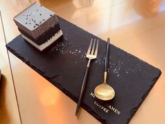 黑芝麻慕斯-铁手珈琲制造局metalhands(望京店)