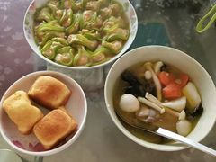 -乐禧母婴全自营月嫂(宝山店)