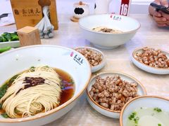 -朱洪元苏式面馆(绿宝广场店)