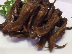 酱香鸭舌-圣丰盛宴酒家(东城店)