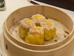 蟹黄干蒸烧卖-白天鹅宾馆-宏图府餐厅