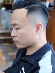 -苏豪路易士·嘉玛发廊