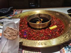 招牌牛蛙-哥老官重庆美蛙鱼头(西湖银泰十一哥店)