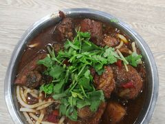 -卫小旦老味大盘鸡总店