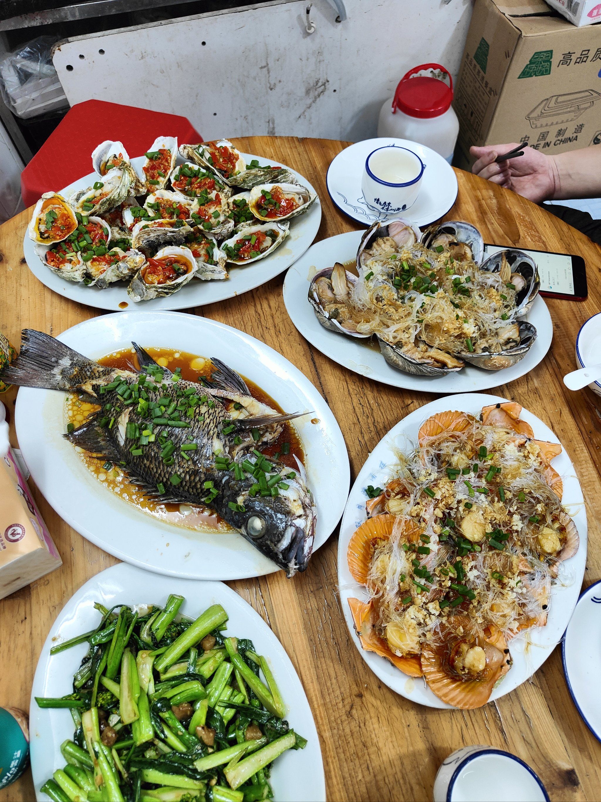 海鲜大餐回味无穷