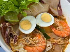 -Kat's Kitchen