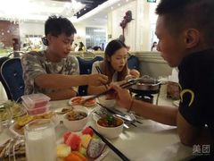 -吉布鲁牛排海鲜自助(船山大都会店)