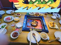 -老牌坊云南鱼豆花火锅(哈西万达店)
