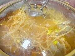 -弘烨 贵州酸汤 鱼火锅(东财店)