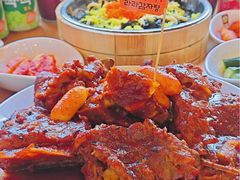 -喇喇排骨火锅·传统韩式脊骨汤(望京西园总店)