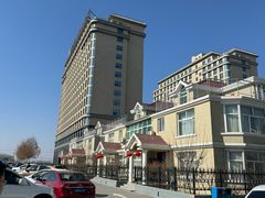 -兴芮温泉度假区