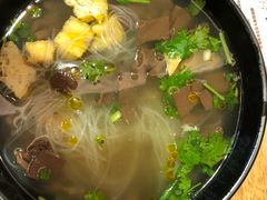 -玖鲜小笼(中山广场店)