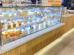 -焙丽拾光(麦凯乐直营店)