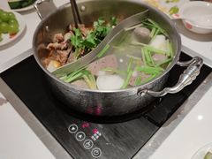 -牛焱·贵州黄牛肉火锅(城西银泰店)