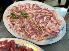 猪脊髓拼天衣无缝-华哥新鲜猪精品美食