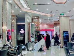 -Meng Lang 梦郎白金店
