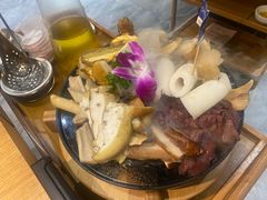 -一朵菌·野生菌探索家火锅(南亚店)