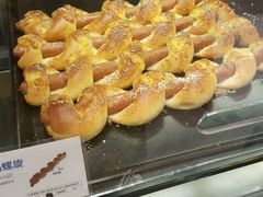 -巴黎贝甜(大宁国际商业广场店)