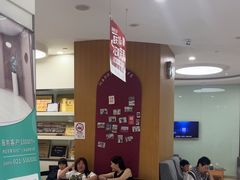 -雅悦齿科(顾村公园店)