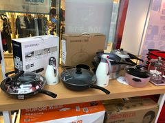 -唯品仓(东山锦轩·现代城店)