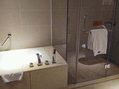 -武汉汉口火车站东方建国大酒店