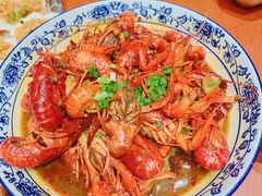 -琥珀老六龙虾(四里河店)