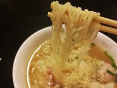 -伍湛记 · 广州老字号(龙津中路店)