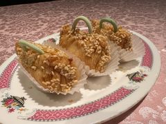 榴莲酥-囍凤楼·粤菜·点心·火锅(温特莱店)