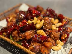 辣子鸡-吴越荣记苏州菜·松鼠桂鱼100%活鱼现做(斜塘老街店)