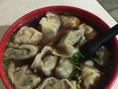 一碗菜半碗肉-古徽州馄饨店(宝安路店)