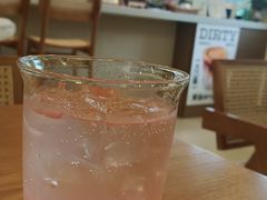 -Reset Coffee 与海咖啡