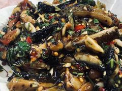 凉拌毛肚-玛扎烧烤私房菜