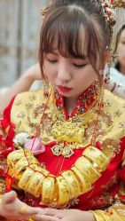 -予白婚纱礼服馆