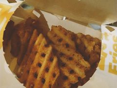 -麦当劳(华融店)