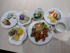 -梦航彩虹之约自助餐厅(华府天地店)